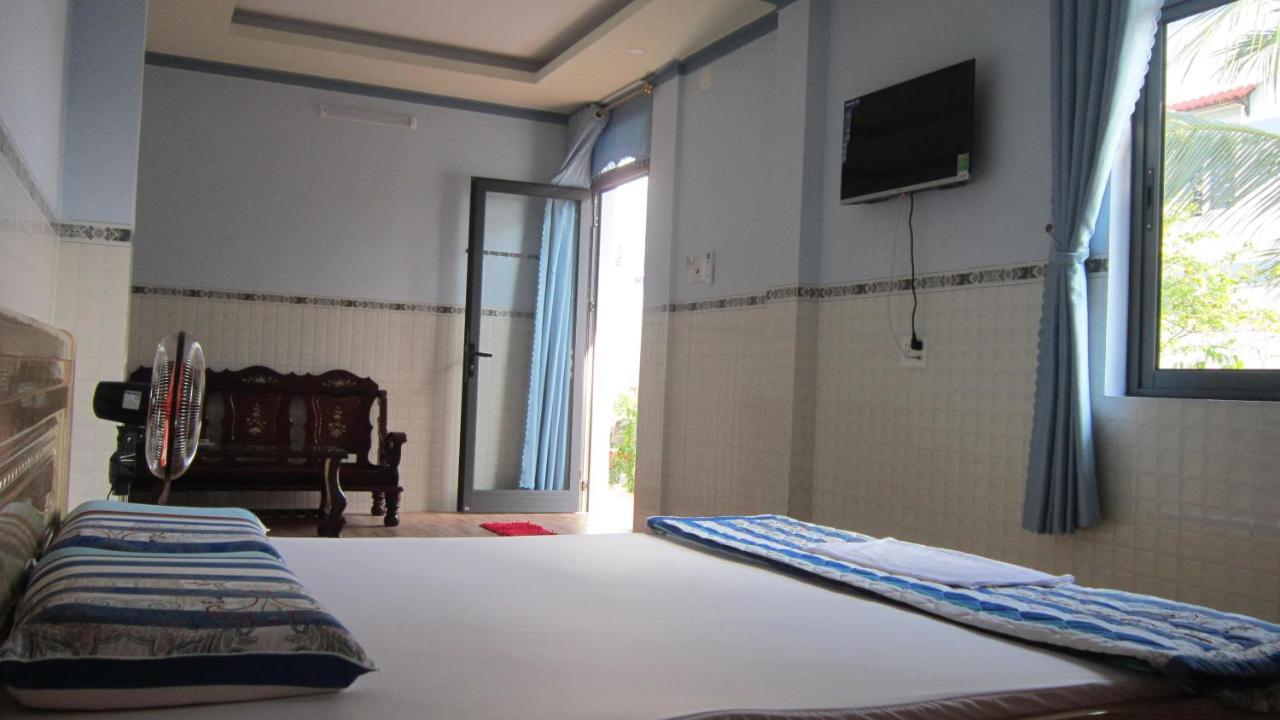 Hong Chau Guesthouse Дуонг-Донг Экстерьер фото